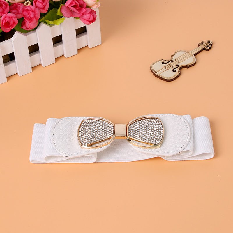 Flawless Fit Elastic Fashion Belt for Female with Elegant Buckle