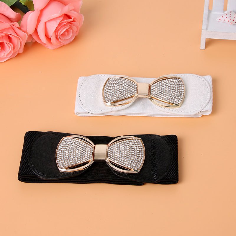 Flawless Fit Elastic Fashion Belt for Female with Elegant Buckle