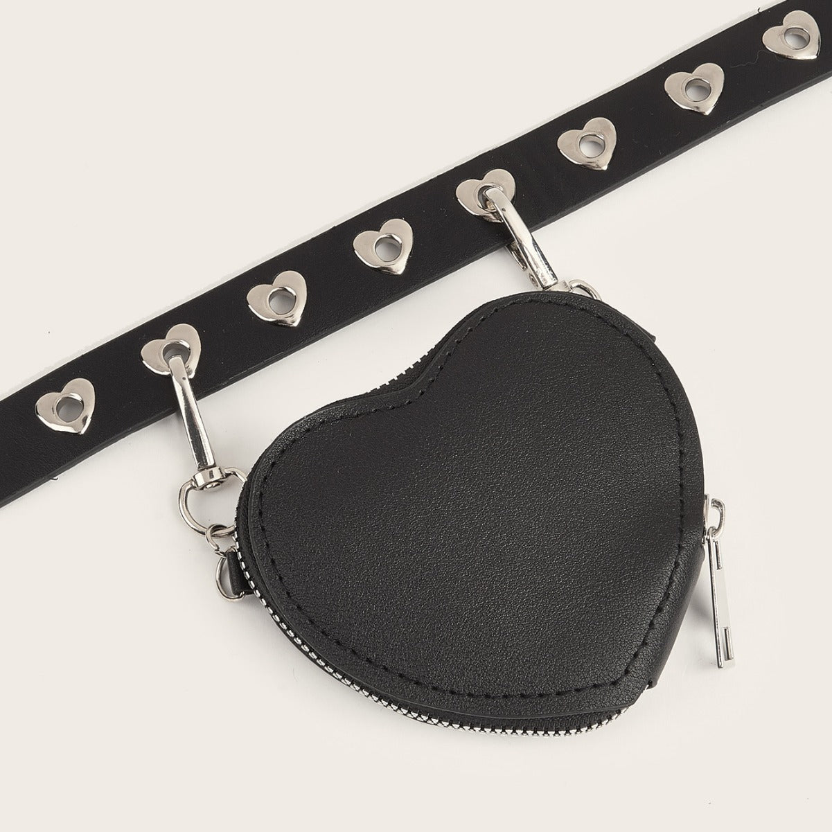 Korean Version Women Punk Belt with Love Shape Wiest Bag