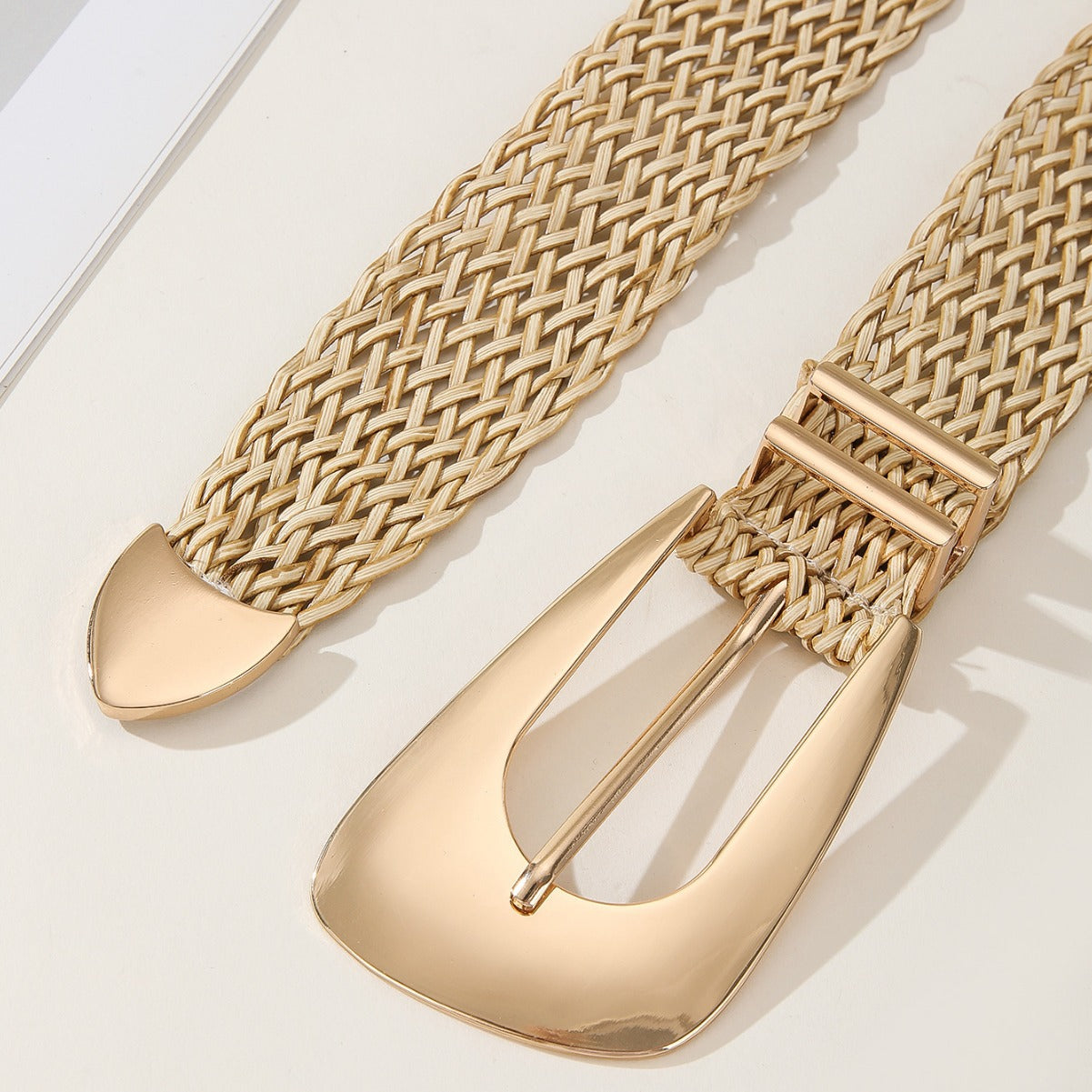 Elegant Weaving Pattern Imitation Metal Fashionable Waist Chain adjustable Belt for Female